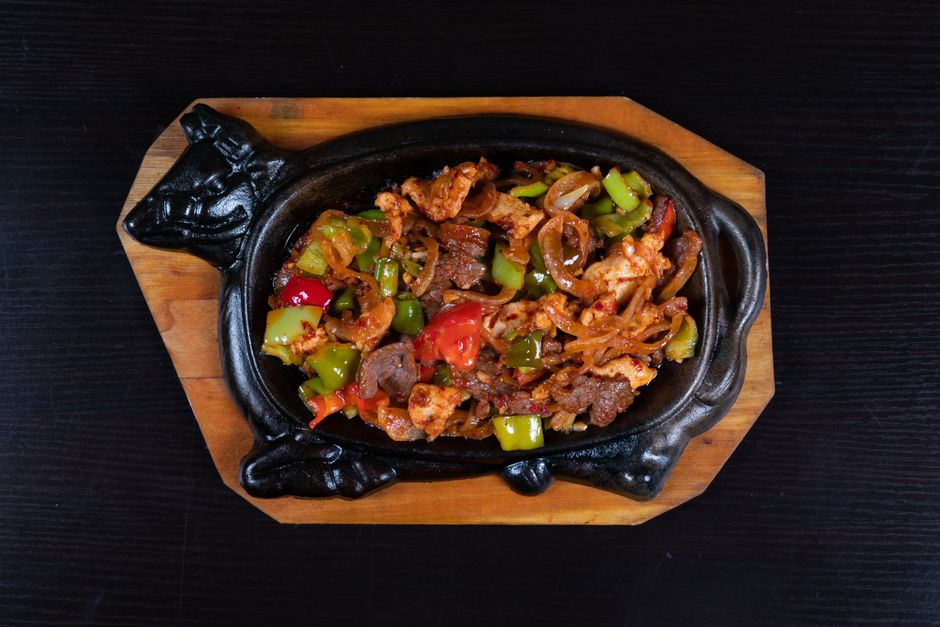 Wok de ternera y verduras con salsa teriyaki